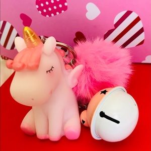 Llavero rosa unicornio de moda